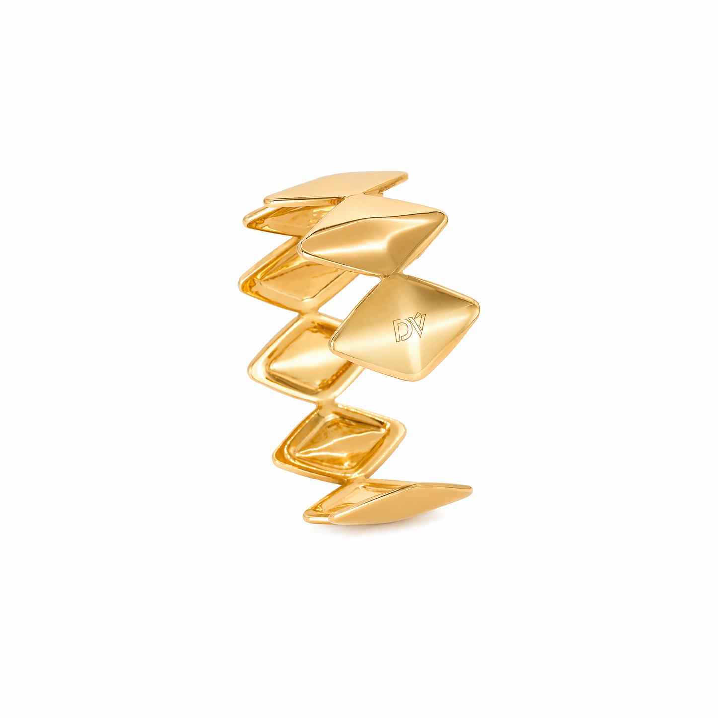 Edgy Gold Bracelet designed by Rebeca Sá