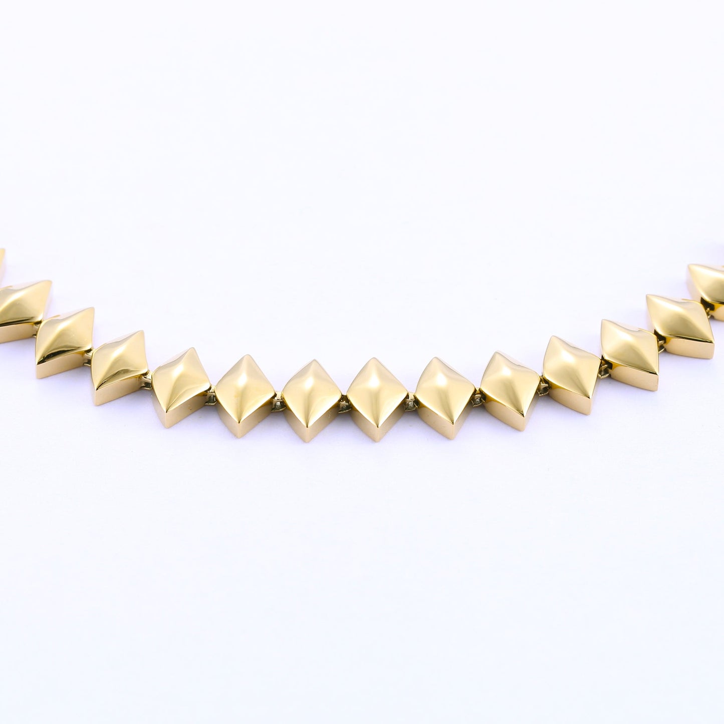 BACK IN STOCK | Edgy Necklace, designed by Rebeca Sá