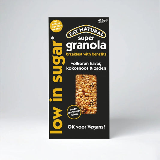 Eat Natural Super Granola Low in Sugar 425g package with whole grain oats, almonds, coconut and seeds - Desapega.nl