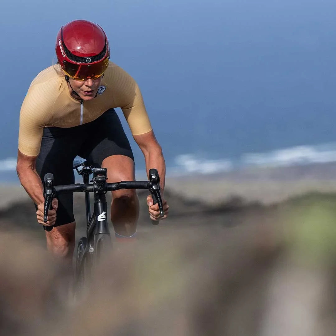 Capacete Omega Aero para Triatlo e Patinação de Velocidade