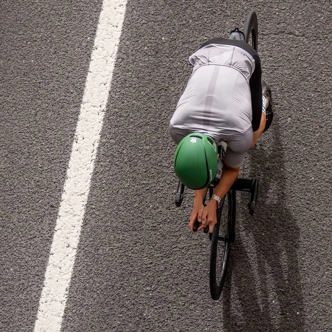 Capacete Omega Aero para Triatlo e Patinação de Velocidade