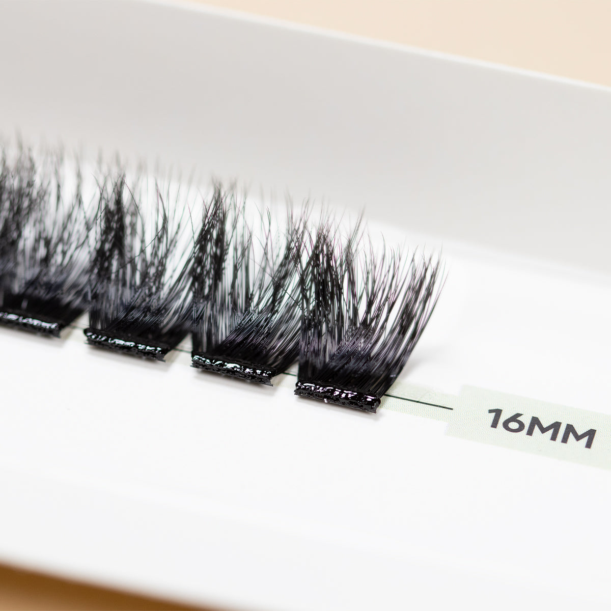 Single lashes (different lengths) | Whispy Extreme
